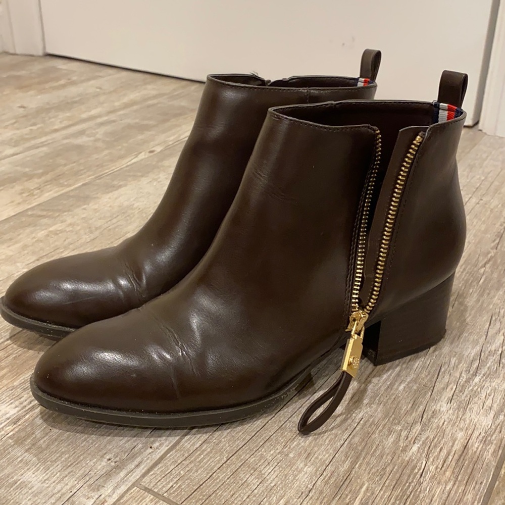 Tommy Hilfiger shoes